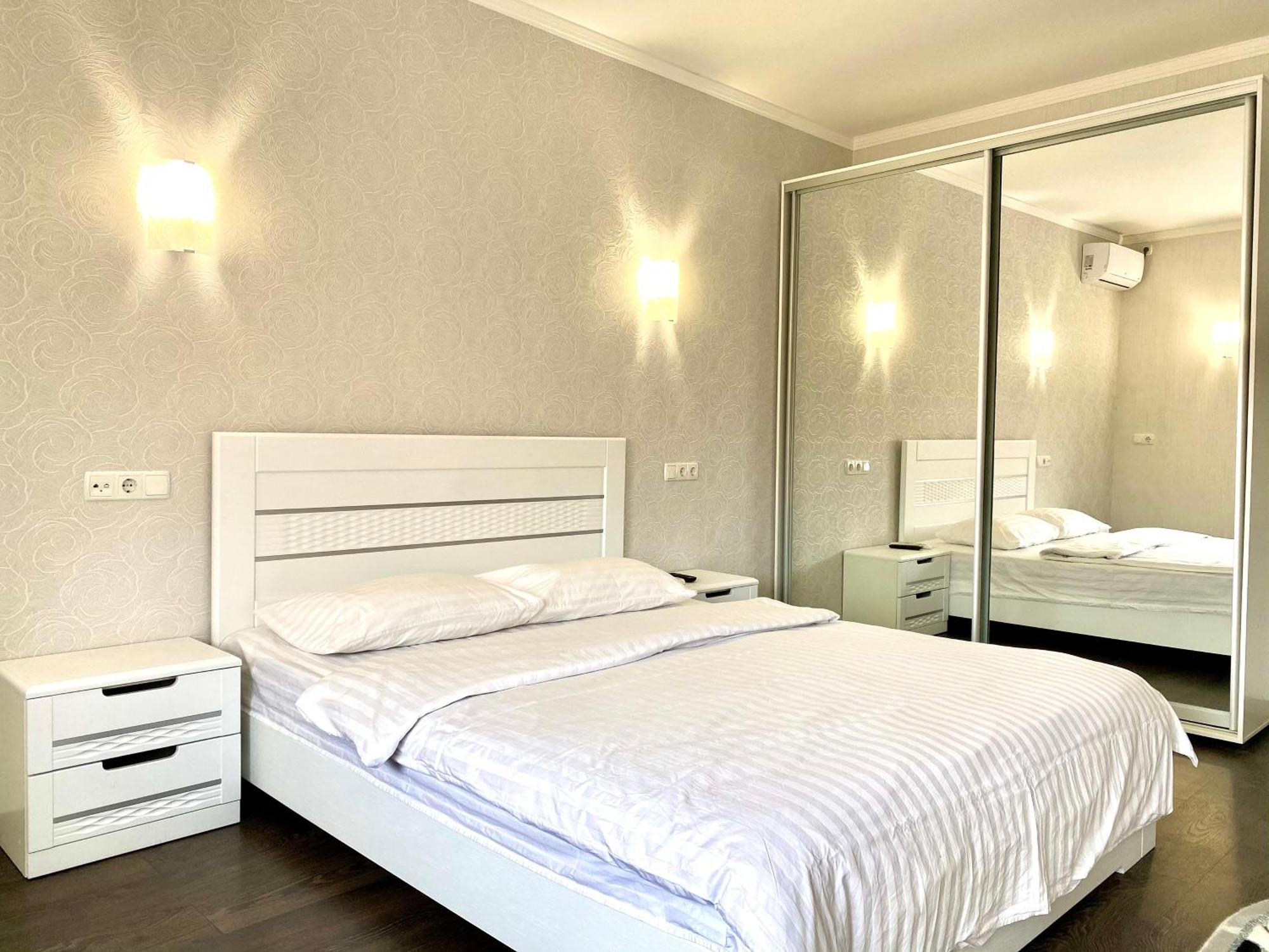 Apartpoltava Світлі Просторі Апартаменти 80М2 , 2-Окремі Кімнати, Новобудова Центр Чек Банківський 外观 照片