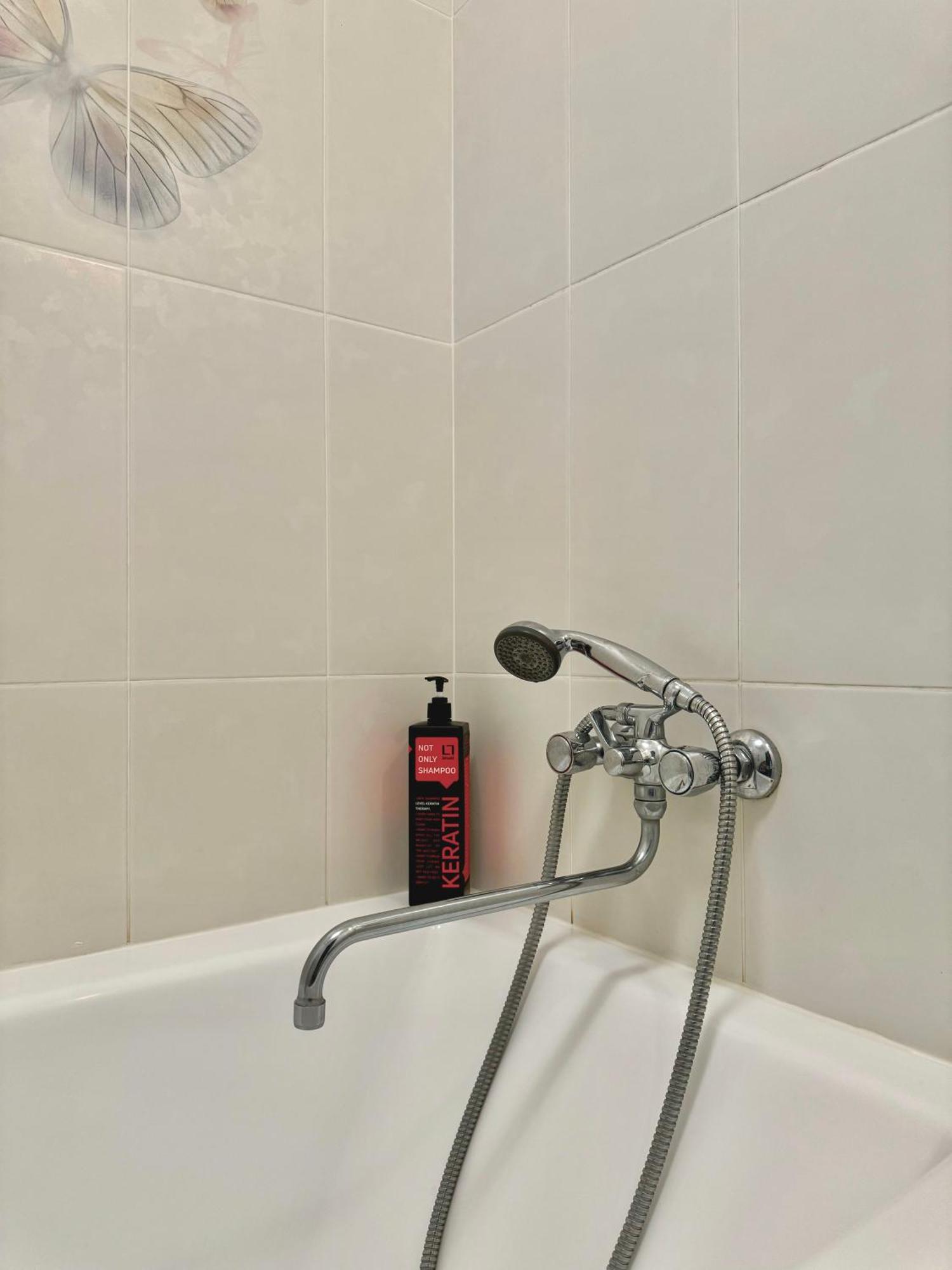 Apartpoltava Світлі Просторі Апартаменти 80М2 , 2-Окремі Кімнати, Новобудова Центр Чек Банківський 外观 照片