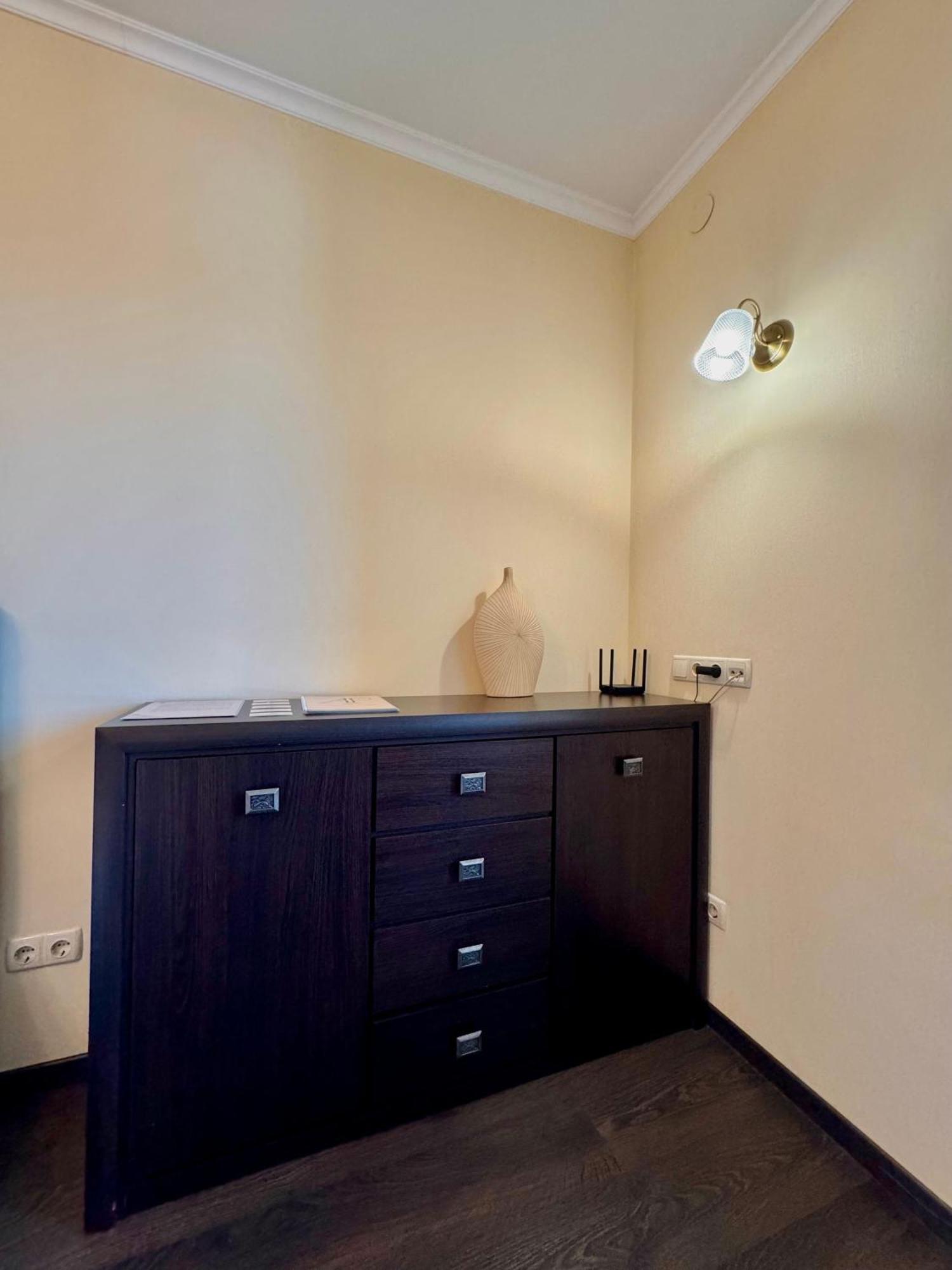 Apartpoltava Світлі Просторі Апартаменти 80М2 , 2-Окремі Кімнати, Новобудова Центр Чек Банківський 外观 照片
