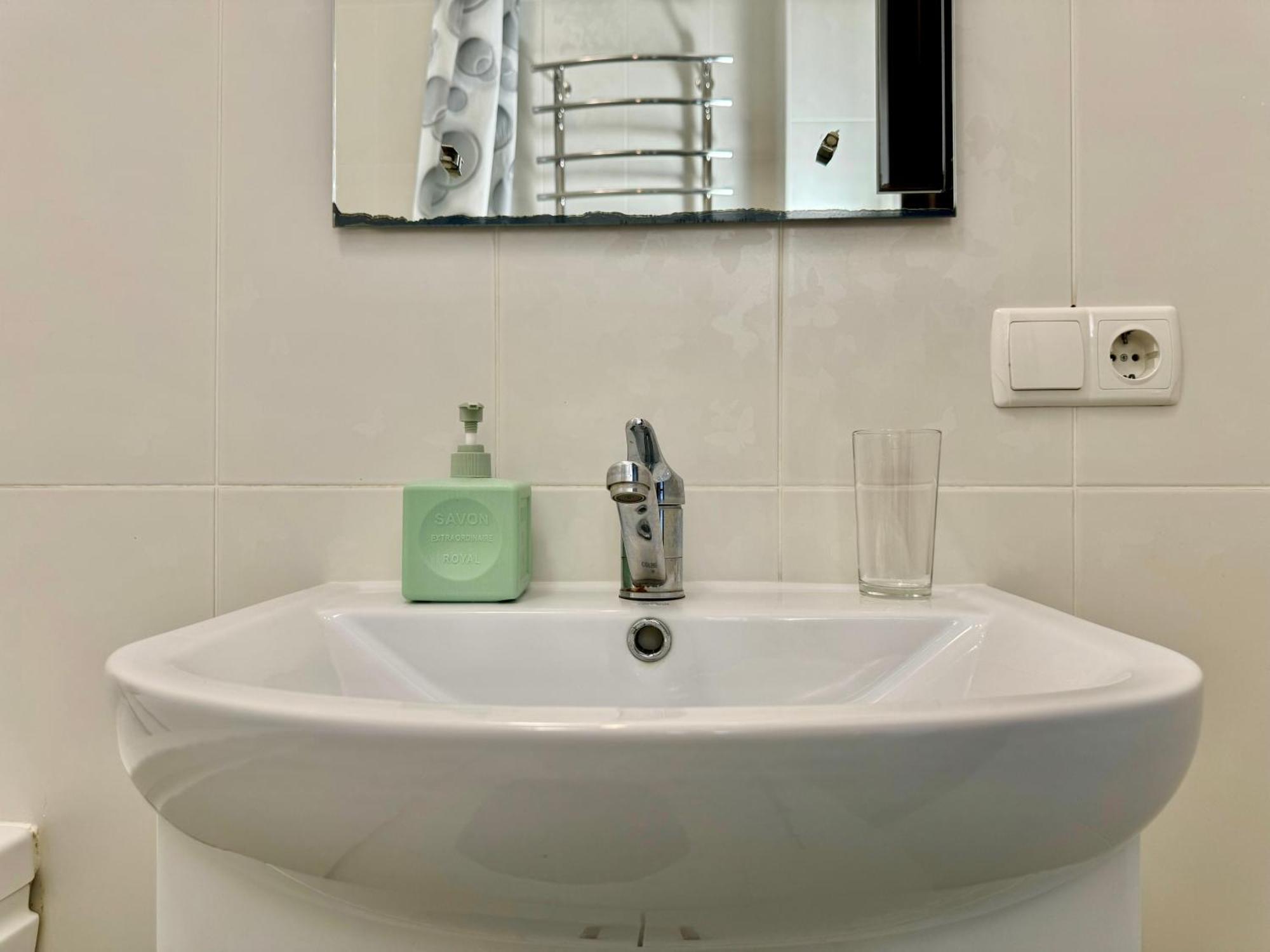 Apartpoltava Світлі Просторі Апартаменти 80М2 , 2-Окремі Кімнати, Новобудова Центр Чек Банківський 外观 照片